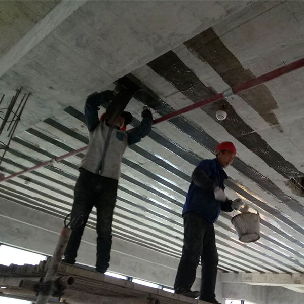 湘潭建筑工程进行混凝土加固时需要注意的问题